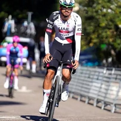 Paul Seixas ataca a 40 km da meta para vencer a clássica Faun Ardèche