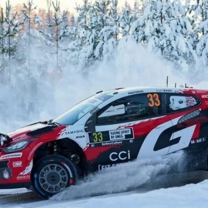 Elfyn Evans rumo ao primeiro triunfo da temporada
