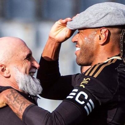 Cassiano alcança 30 golos com Álvaro Pacheco no leme