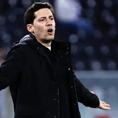 Dérbi minhoto: Luís Pinto testa dupla defensiva no V. Guimarães
