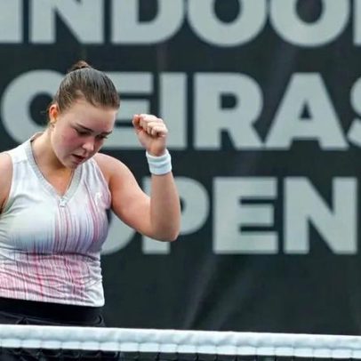 Angelina Voloshchuk nos oitavos de final do Women's Indoor Oeiras Open