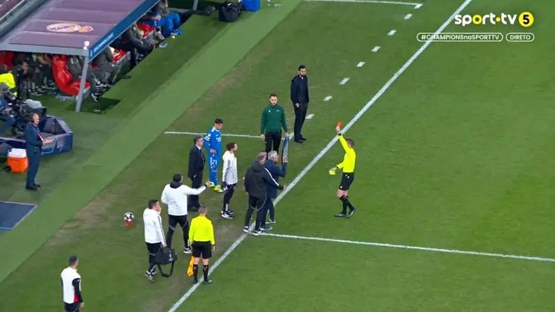 José Mourinho expulso no Benfica-Real Madrid