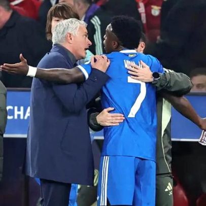 Mourinho revela a Vinícius o que disse sobre celebrar gol marcante
