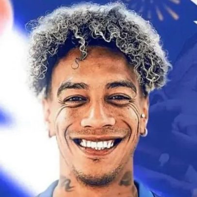 Oficial Jhonder Cádiz ruma à China