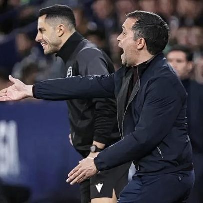 Levante de Luís Castro sofre terceira derrota consecutiva na Liga