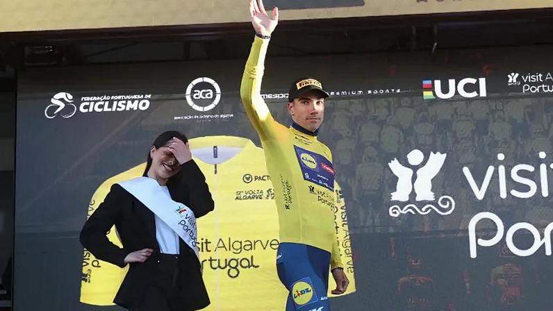 Juan Ayuso é o novo camisola amarela da Volta ao Algarve