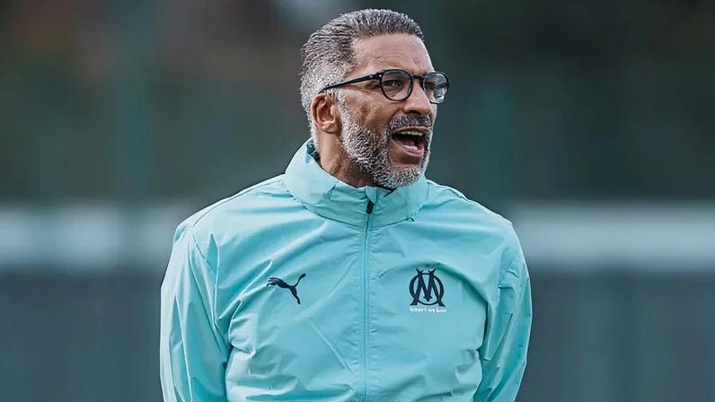 Habib Beye, treinador do Marselha