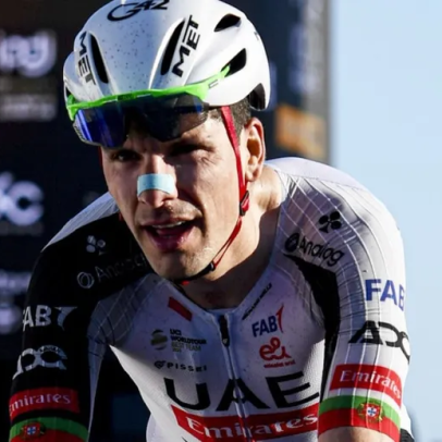 Ayuso evita queda na Volta ao Algarve e mantém liderança após contrarrelógio
