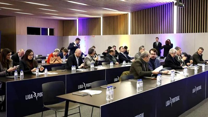 AG da Liga opôs-se à distribuíção das verbas aos clubes da 2ª Liga