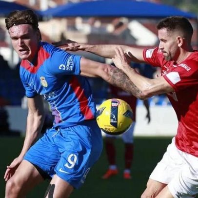 Vasco Moreira e Marezi em dúvida para a visita a Guimarães