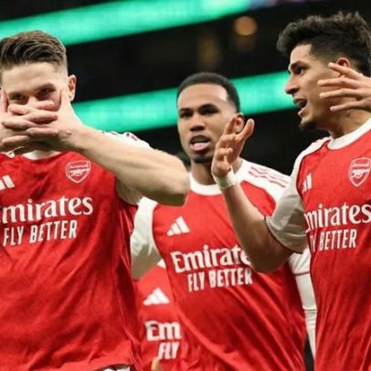 Golaço de Gyökeres no dérbi londrino Tottenham-Arsenal