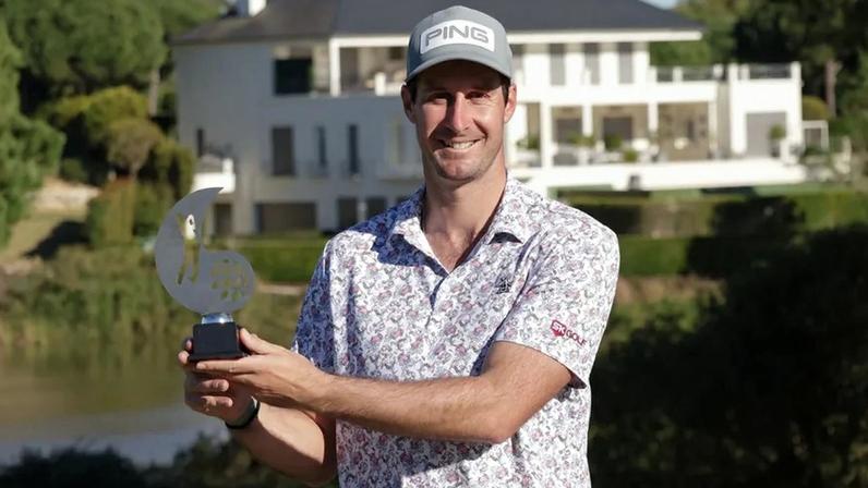 Tomás Melo Gouveia conquista quarto título no PT Tour