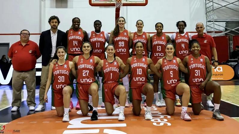 Equipa feminina de basquetebol