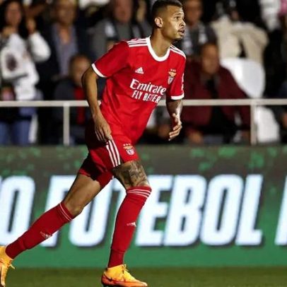 João Victor comenta passagem pelo Benfica e destaca António Silva