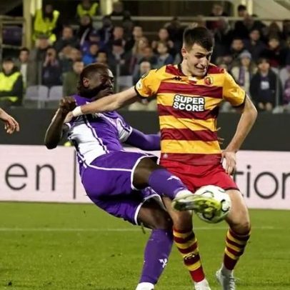 Fiorentina, AZ Alkmaar e Crystal Palace apuram-se aos oitavos da Conferência