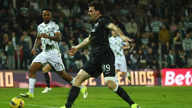 Exame de Ioannidis decide se vai ao banco