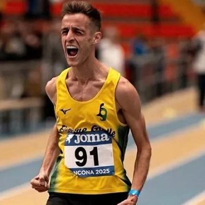 Francesco Fortunato bate recorde mundial nos 5.000m marcha em pista curta