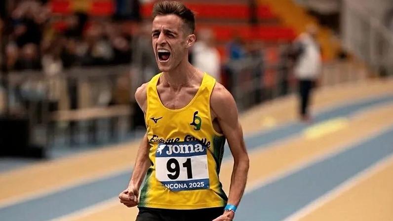 Francesco Fortunato bate recorde mundial em Ancona