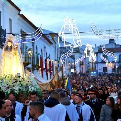 Mourão celebra Nossa Senhora das Candeias com procissão pela vila