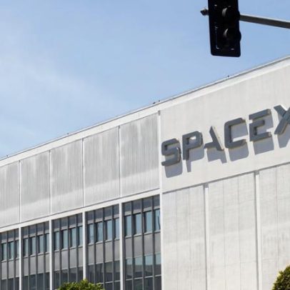 SpaceX planeia instalar um milhão de centros de dados no espaço