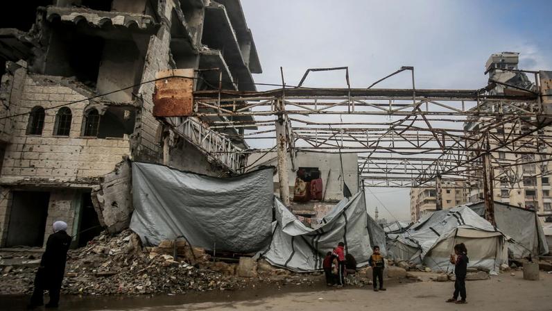 Duas pessoas morreram em derrocada de edifício na Faixa de Gaza