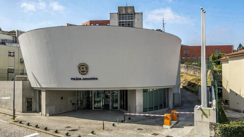 Casal foi detido pela Polícia Judiciária pela aplicação de burlas a compradores de terrenos