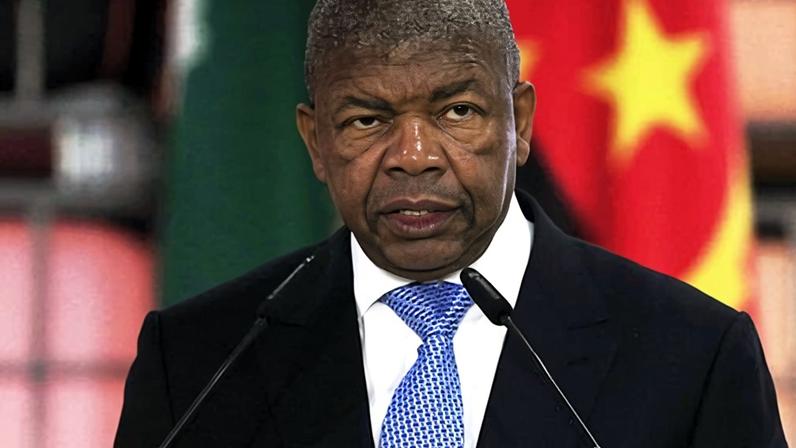 Angola agradece ajuda de países na luta pela independência