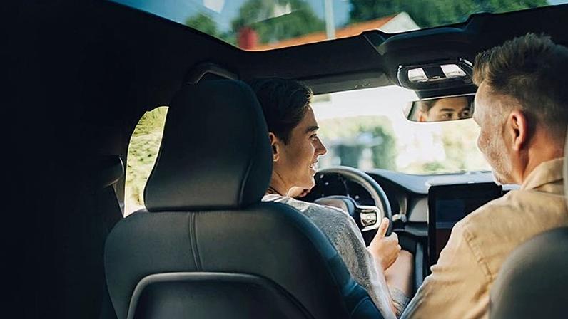 “Temos franceses e belgas a viver no meio de serras e ir lá entregar um livro da Amazon é doloroso e caro. Usar um drone pode funcionar bem”