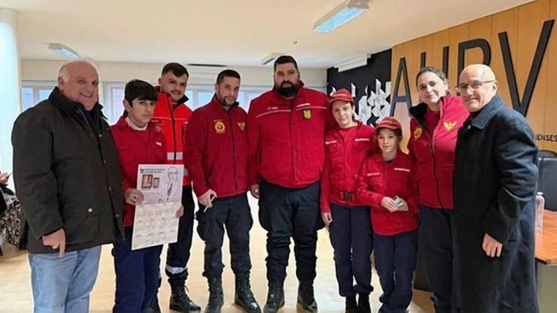 Cerimónia simbólica da JuveBombeiro do Distrito da Guarda reforça apoio às Escolas de Infantes e Cadetes no Distrito da Guarda