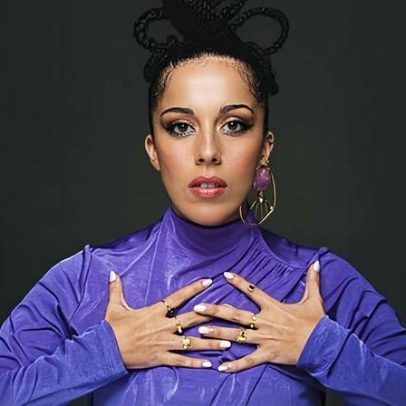 Sara Correia atua no Coliseu Micaelense em 17 de abril