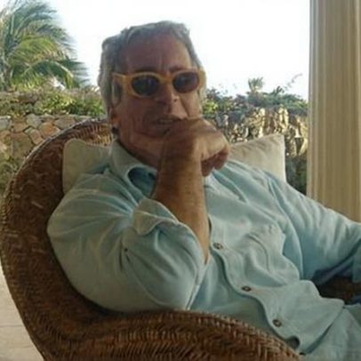 Epstein descreveu-se como predador sexual de categoria um
