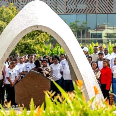 Idosos de Celorico de Bastos visitam Museu Municipal de Mondim de Basto