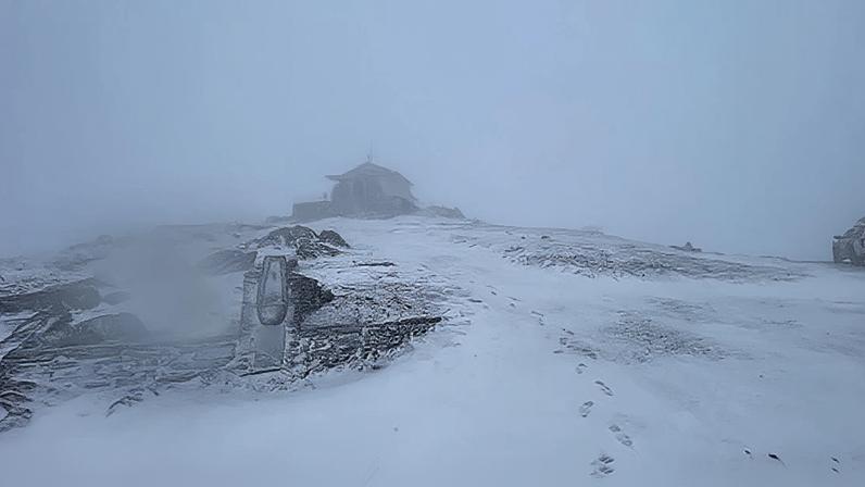 Apple assegura continuidade da série de Jon Hamm antes da 2.ª temporada