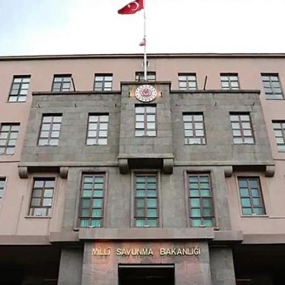 NATO interceta novo míssil sobre o espaço aéreo turco