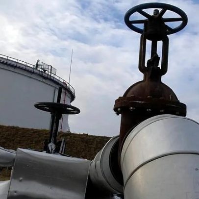 Zelensky opõe-se à reabertura do Druzhba e vê relação com sanções