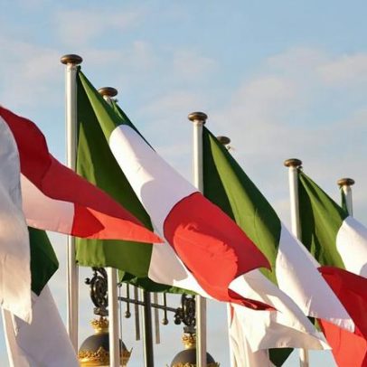 Meloni visita Argélia para reforçar fluxos de gás após cortes do Qatar