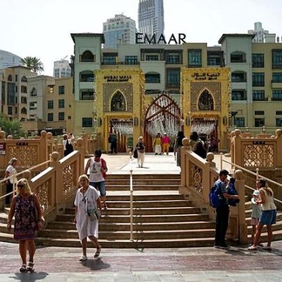 Irão ameaça cortar 40 mil milhões de euros ao turismo no Médio Oriente