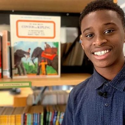 Influenciador de livros de 13 anos incentiva hábitos de leitura