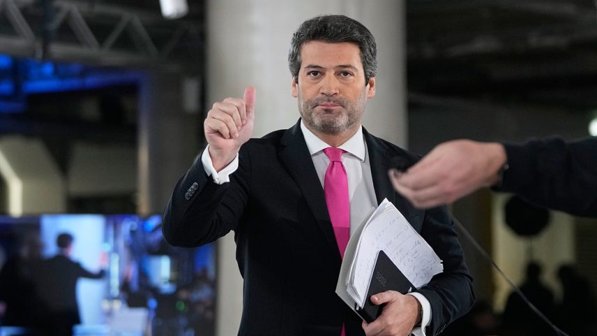 Inquérito sobre cartazes do Chega arquivado