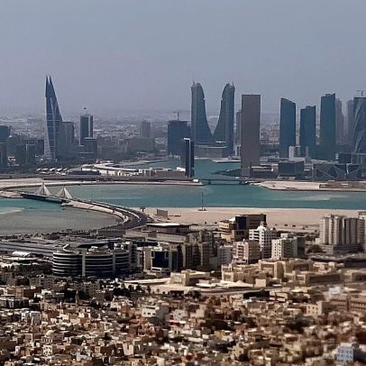 Bahrein Bapco declara força maior após incêndio na única refinaria