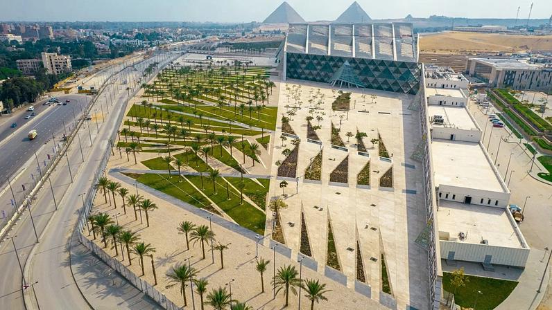 Atrações modernas no Egito dão vida ao passado milenar