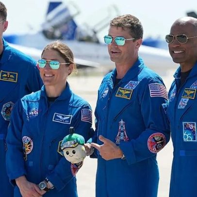 Astronautas da Artemis II preparam regresso da humanidade à Lua