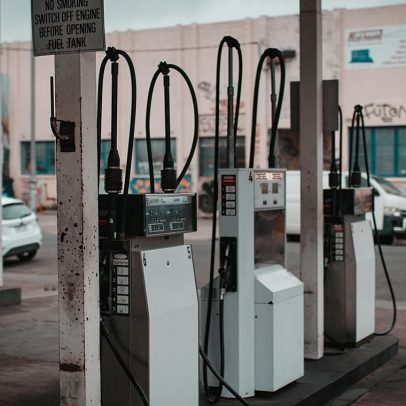 Preços elevados da gasolina alimentam desinformação na Polónia