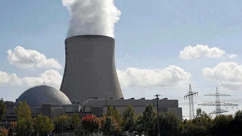 Central nuclear de Isar, perto de Landshut, 13 de setembro de 2007