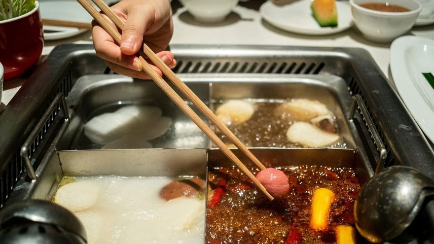 Foto de arquivo de um restaurante chinês de hot pot