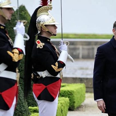 França pode juntar-se às escoltas no Golfo de Ormuz quando a situação acalmar