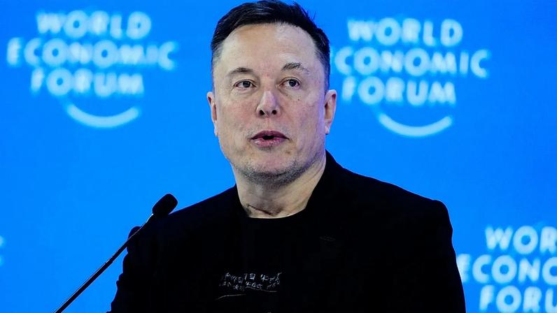 Elon Musk participa na reunião anual do Fórum Económico Mundial em Davos, na Suíça, em 2026