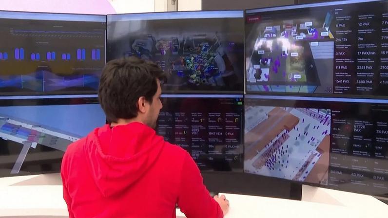 Empresa francesa Outsight desenvolveu software que monitoriza e prevê fluxos de passageiros, da entrada à porta de embarque, para tornar aeroportos mais eficientes.