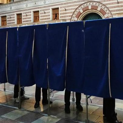 Dinamarca vota antecipadamente; Frederiksen busca terceiro mandato