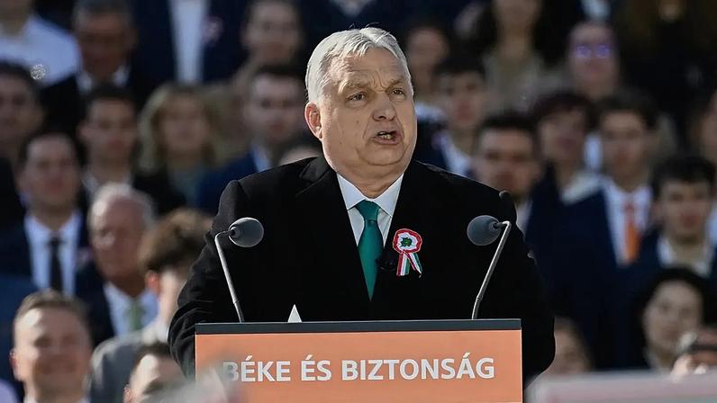 Orbán diz a apoiantes que os nossos filhos não vão morrer pela Ucrânia